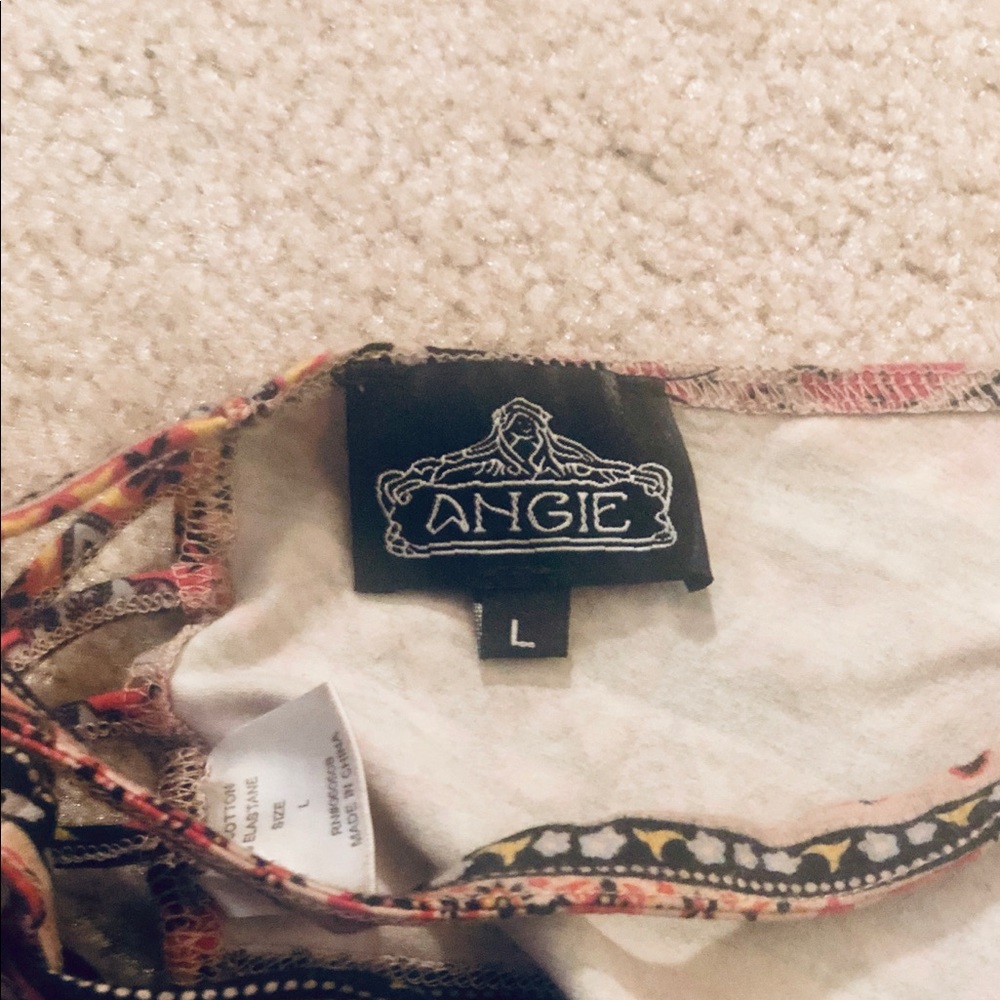 Patterned bralette/Crop Top - Picture 4 of 7